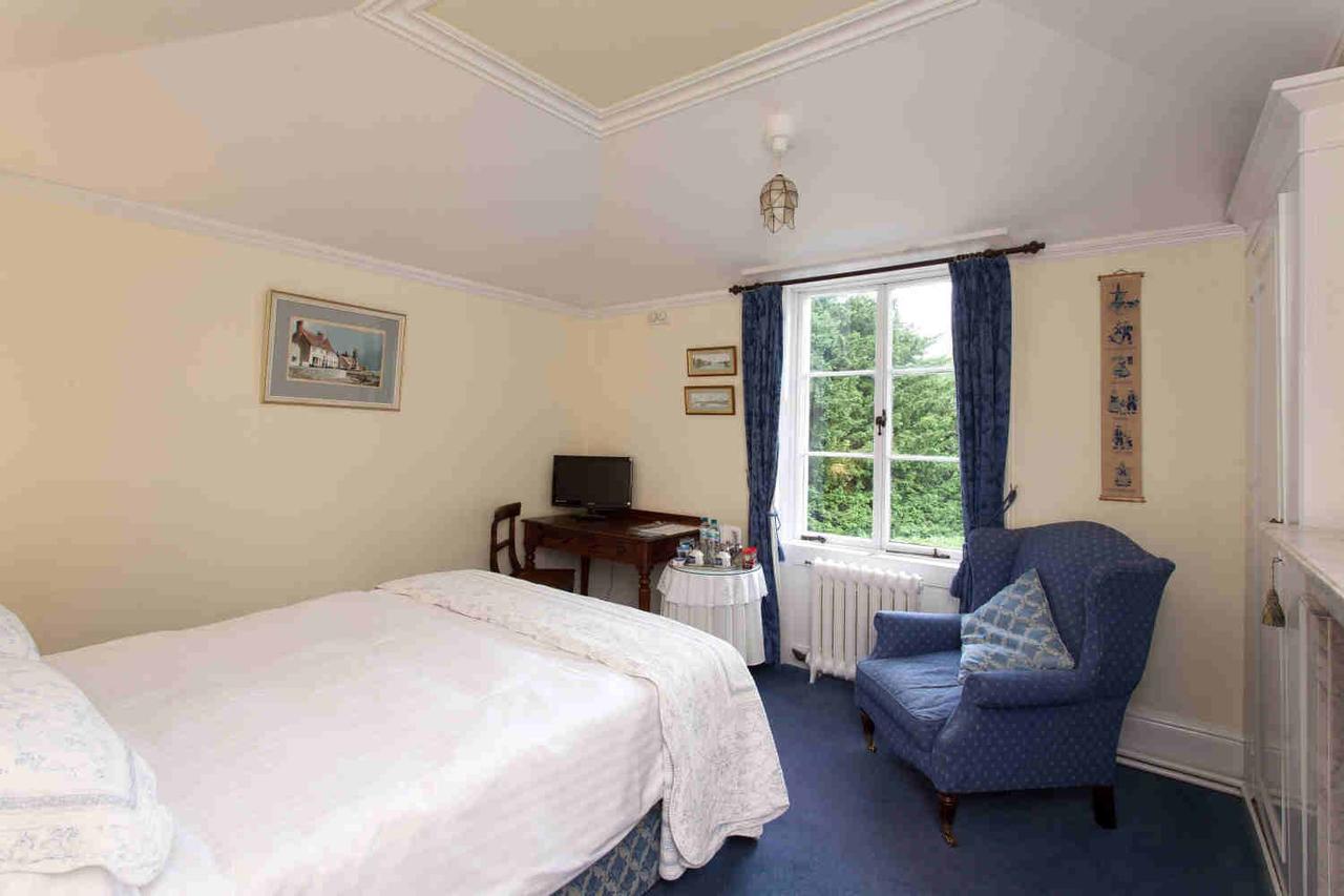 Bed and Breakfast Hollybank House à Emsworth Extérieur photo