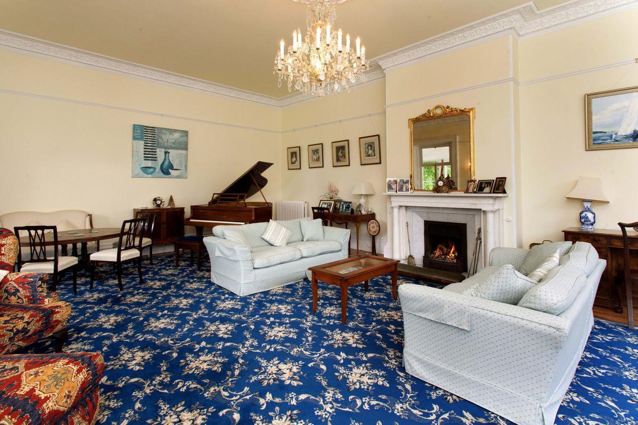 Bed and Breakfast Hollybank House à Emsworth Extérieur photo